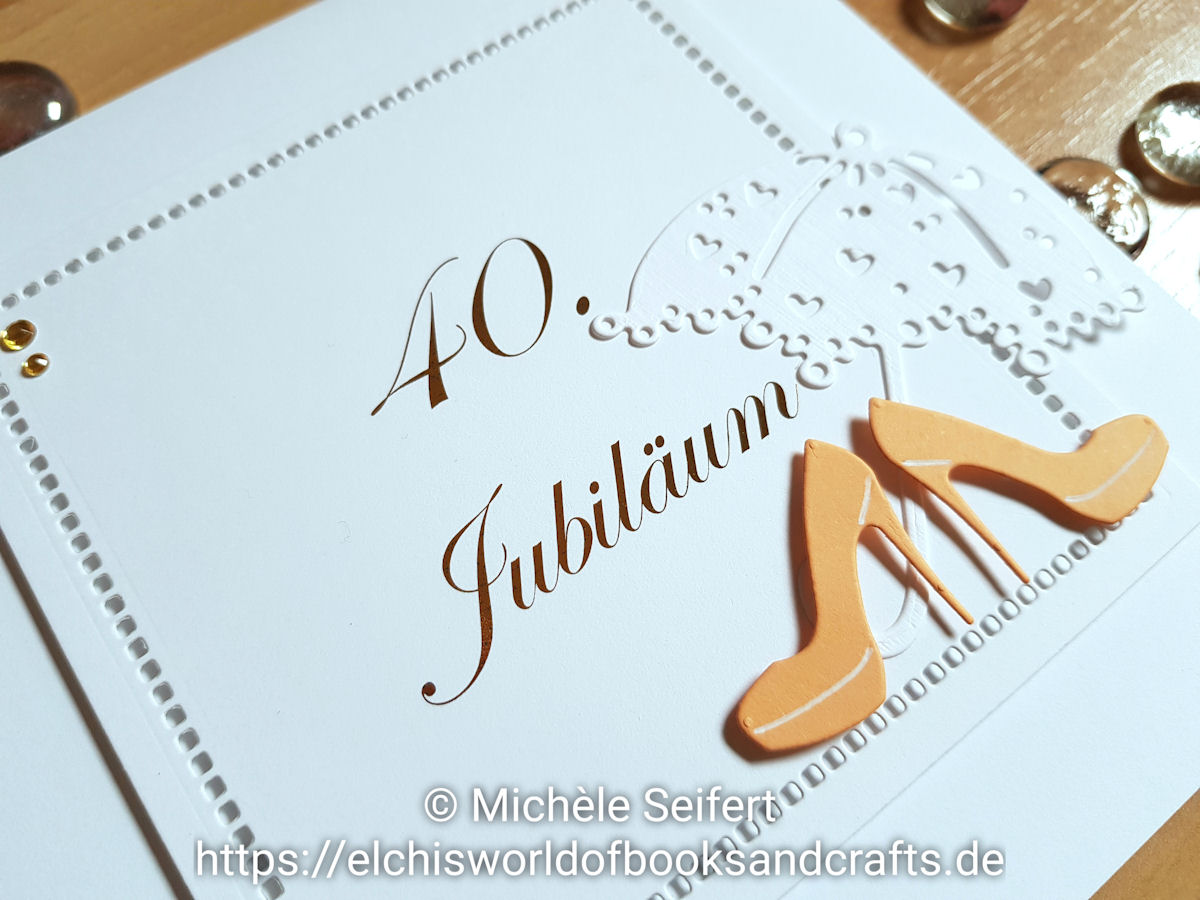 40 Jubilaeum extravagant - Memory Box - Plattform Pumps - Magnolia Doohickey - Lovely Umbrella - Spellbinders - Hemsticht Squares - Minc - Karte