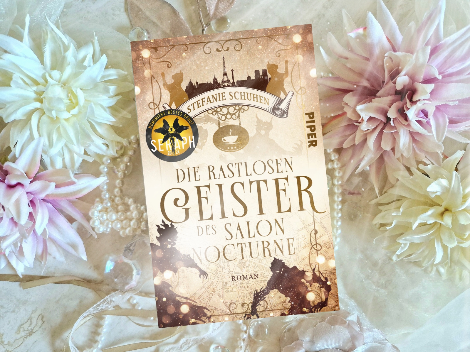 Buchfoto - Die rastlosen Geister des Salon Nocturne - Stefanie Schuhen - verkleinert