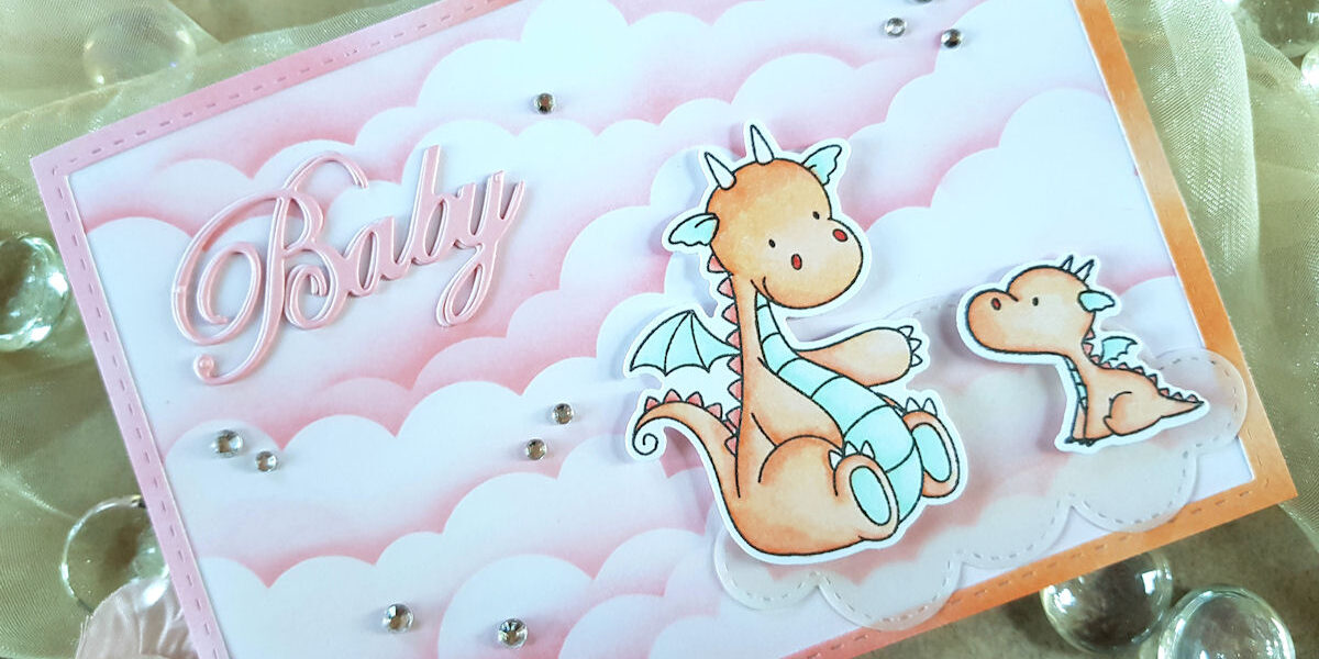 MFT – Magical Dragons – Baby – Wasserzeichen 1 – 1200 Pixel My Favorite Things - MFT - Magical Dragons - Babykarte - babycard - Cloud - Wolken - Copics - Distress Oxide