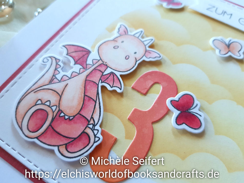 MFT - My Favorite Things - Magical Dragons - Adorable Elephants - Mini Cloud Edges Stencil - Die-Namics - Impact Numbers - Distress Oxide - Geburtstagskarte - Birthday Card