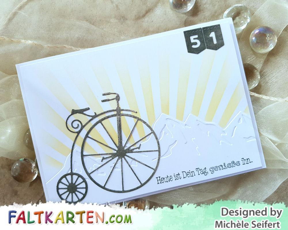 Memory Box - Vintage Bicycle - MFT - Ray of Light - Alexandra Renke - Berglandschaft - Geburtstagskarte - Birthdaycard - Männer - Radtour