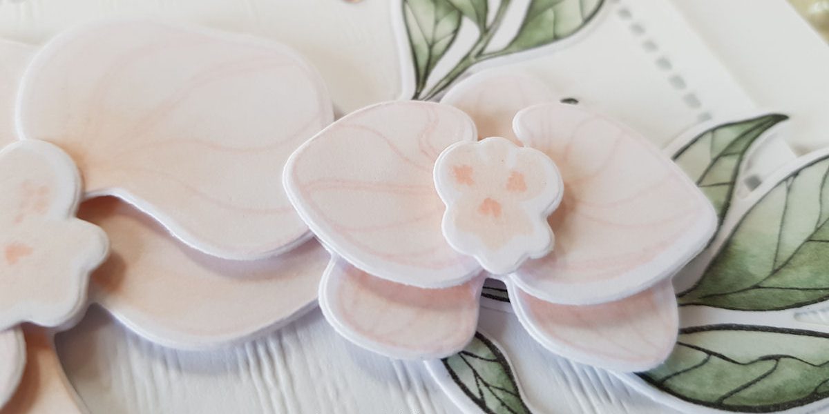 SU - Orchideenzweig - Orchideenblueten - Grund zum Laecheln - Bluetenromantik - Struktureffekt - Muttertagskarte