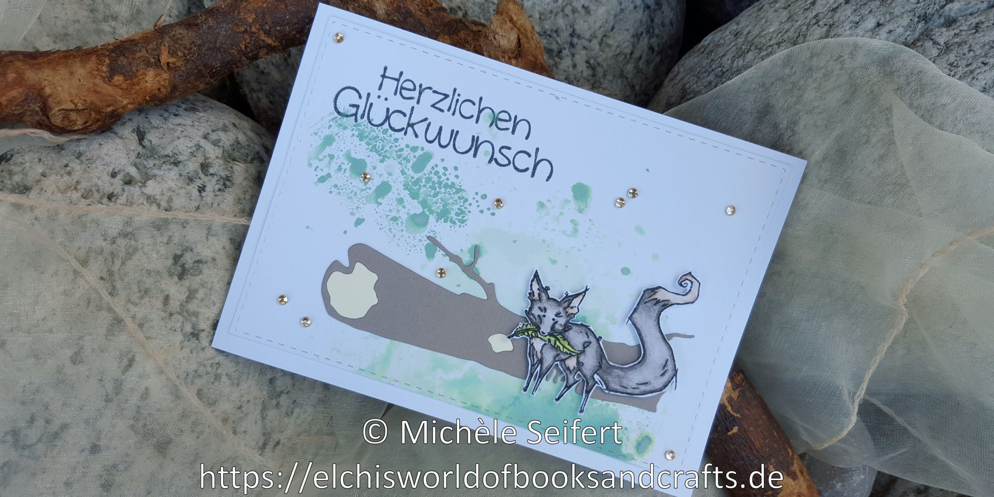 Scrapadile-Füchschen-Aquarell-Hintergrund-Wasserzeichen