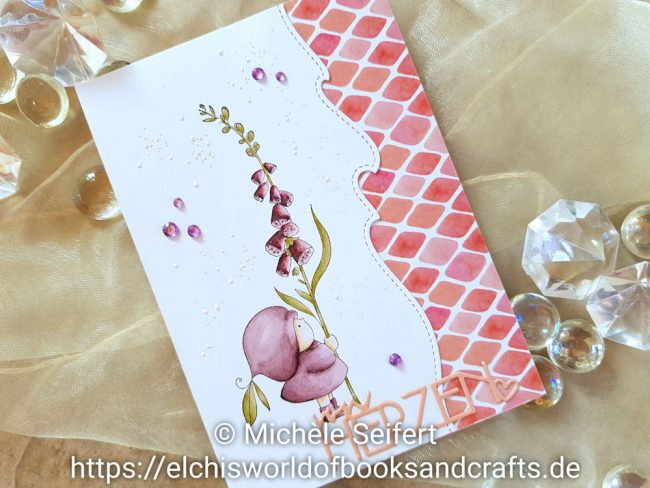 Stamping Bella – Bundle Girl with a foxglove – Wasserzeichen 1 – 1000 Stamping Bella - Bundle Girl with a Foxglove - Charlie und Paulchen - Von Herzen - Lawn Fawn - Stitched Wave Borders - Copics - Grusskarte